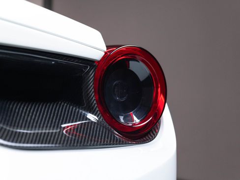 Used 2016 Ferrari 488 GTB RWD image 89
