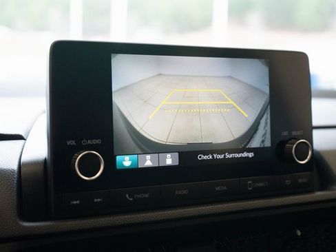 Used 2024 Honda CR-V LX image 23