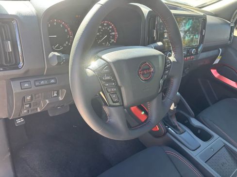 New 2026 Nissan Frontier Pro-X w/ Pro-X Convenience Package image 12