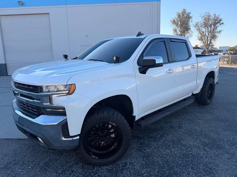 Used 2021 Chevrolet Silverado 1500 LT AWD/4WD image 13