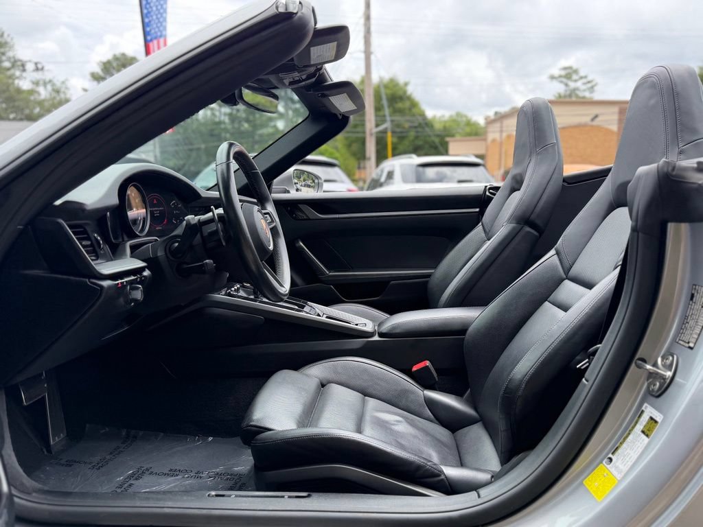 Used 2020 Porsche 911 Carrera S RWD image 23