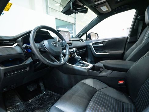 Certified 2022 Toyota RAV4 XSE image 4