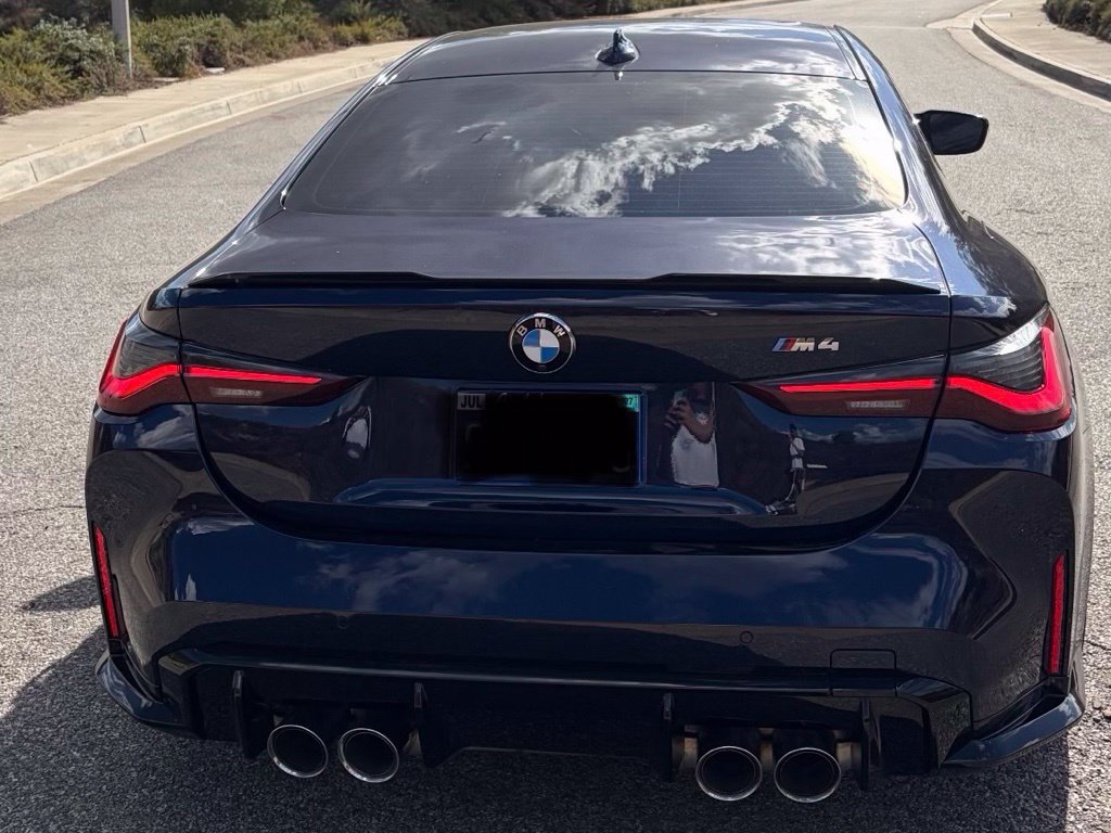 Used 2022 BMW M4 Coupe w/ Executive Package RWD image 7