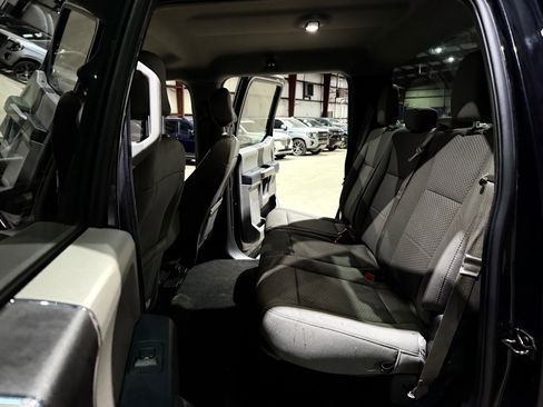 Used 2019 Ford F150 XLT AWD/4WD image 17