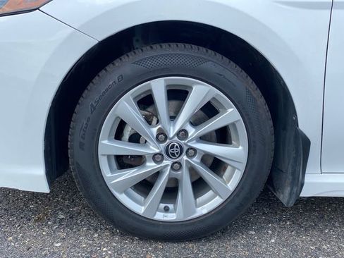 Used 2023 Toyota Camry SE FWD image 21