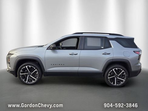 New 2026 Chevrolet Equinox RS w/ Convenience Package III FWD image 2