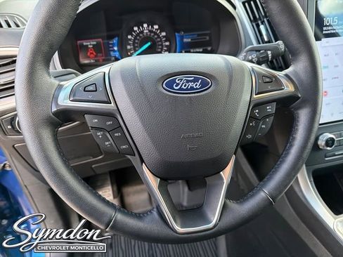 Used 2024 Ford Edge SEL w/ Convenience Package image 12