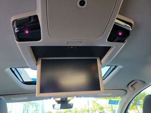 Certified 2026 Honda Odyssey Touring image 18