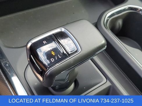 Used 2023 Chevrolet Silverado 1500 ZR2 w/ Technology Package AWD/4WD image 22