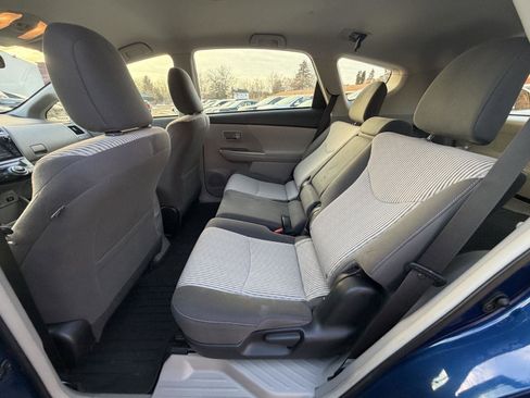 Used 2017 Toyota Prius V Three w/ Carpet Mat Package image 20