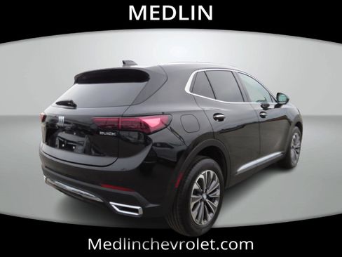 Used 2025 Buick Envision Preferred AWD/4WD image 8