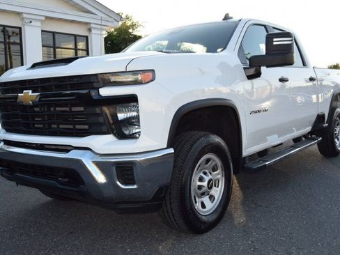 Used 2024 Chevrolet Silverado 2500 W/T w/ WT Convenience Package AWD/4WD image 1