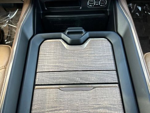 Used 2020 RAM 1500 Limited image 30