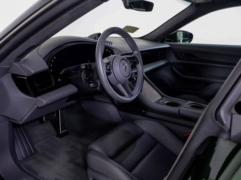 Certified 2025 Porsche Taycan Turbo AWD/4WD image 4