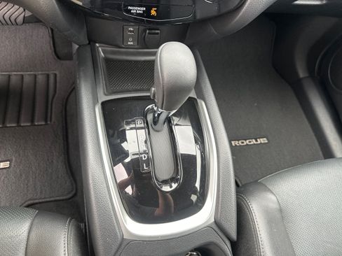 Used 2016 Nissan Rogue SL AWD/4WD image 15