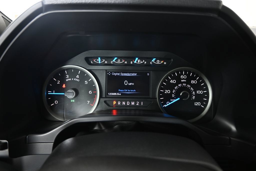 Used 2017 Ford F150 XLT w/ Equipment Group 302A Luxury AWD/4WD image 24