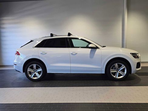 Used 2019 Audi Q8 Premium w/ Convenience Package image 8