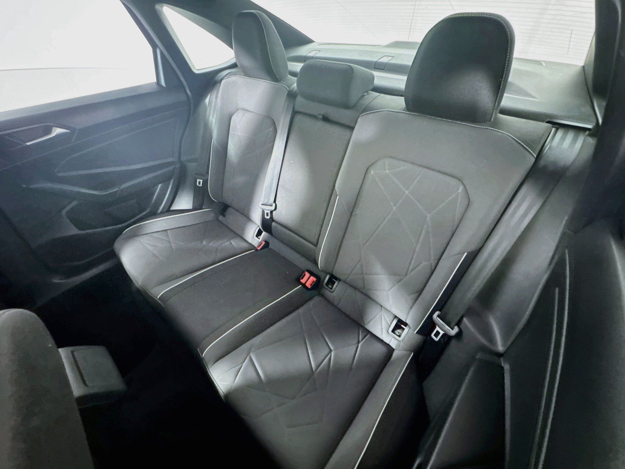 Used 2025 Volkswagen Jetta Sport FWD image 22