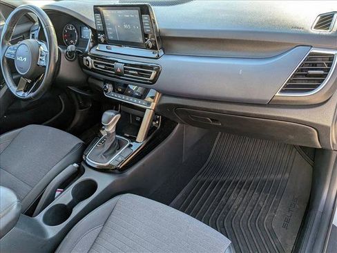 Used 2023 Kia Seltos S image 21