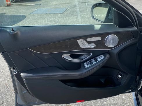 Certified 2019 Mercedes-Benz C 300 Sedan image 8