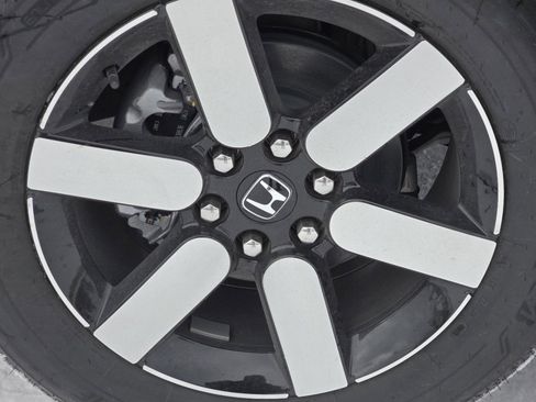 New 2026 Honda Prologue Touring image 13