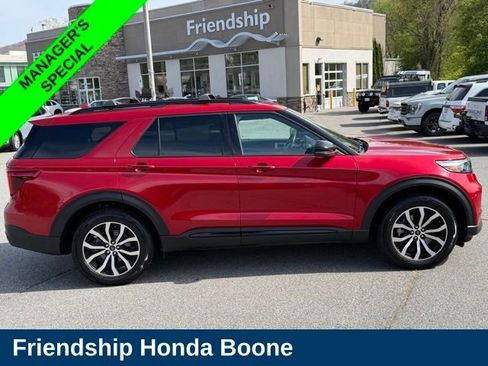 Used 2020 Ford Explorer ST w/ Premium Technology Package AWD/4WD image 4