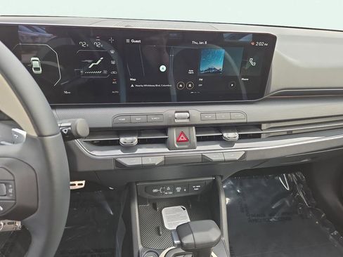 New 2025 Kia K4 GT-Line Turbo image 25