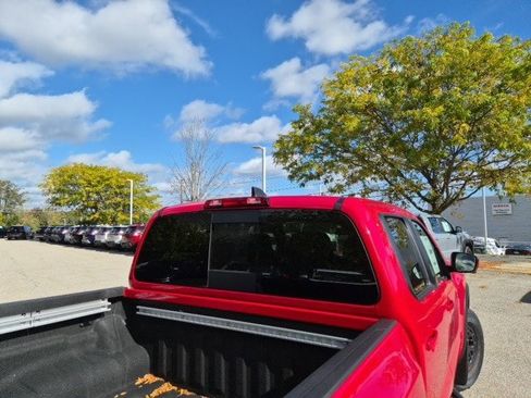 New 2026 Nissan Frontier PRO-4X w/ Pro-4x Convenience Package image 10