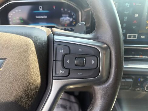 Used 2023 Chevrolet Silverado 1500 LTZ AWD/4WD image 35