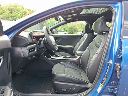 Used 2025 Kia K4 GT-Line w/ GT-Line Sunroof Package FWD image 13