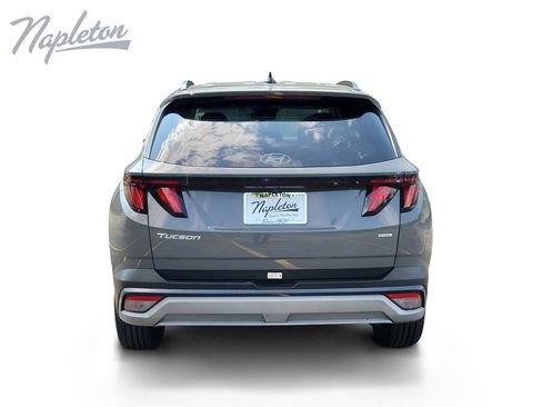 Used 2025 Hyundai Tucson SEL AWD/4WD image 4