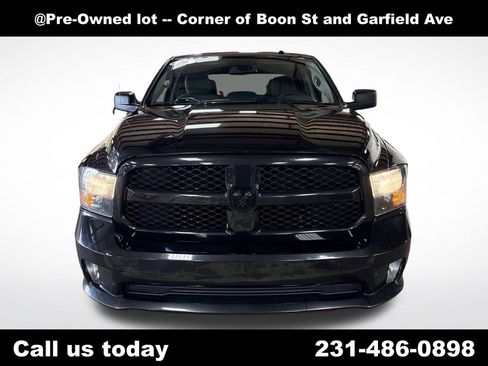 Used 2016 RAM 1500 Express w/ Black Ram 1500 Express Group AWD/4WD image 8