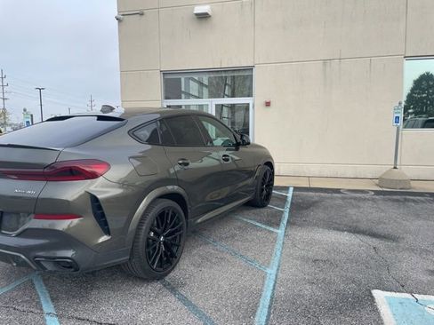 Used 2021 BMW X6 xDrive40i w/ M Sport Package image 3