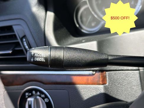Used 2010 Mercedes-Benz E 550 Coupe image 30