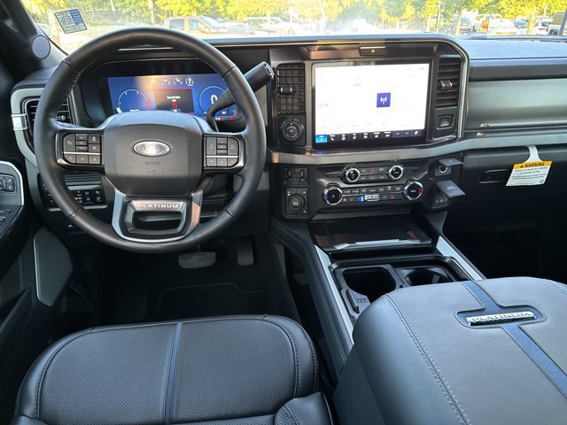 Used 2026 Ford F450 Platinum AWD/4WD image 27