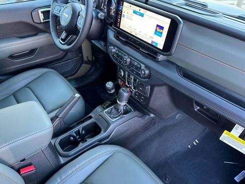 New 2026 Jeep Gladiator Mojave AWD/4WD image 15