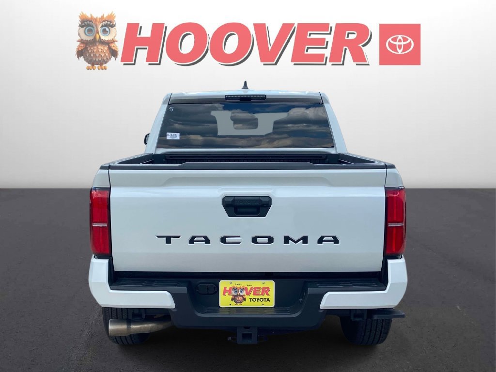Used 2025 Toyota Tacoma TRD Sport RWD image 3