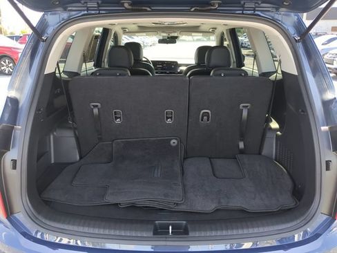 Used 2024 Kia Telluride S w/ S Sunroof Package FWD image 12