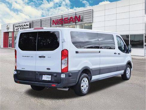 Used 2024 Ford Transit 350 XLT image 4