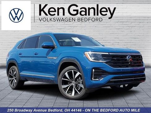 New 2026 Volkswagen Atlas Cross Sport SEL Premium R-Line AWD/4WD image 1
