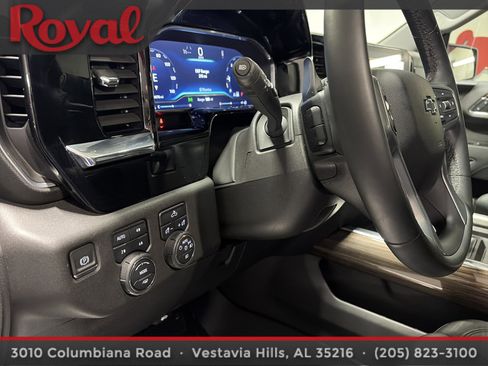 Used 2024 Chevrolet Silverado 1500 LT Trail Boss w/ Convenience Package II image 26