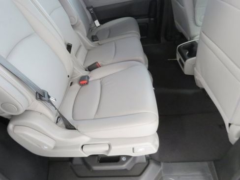 Used 2024 Honda Odyssey EX-L image 6