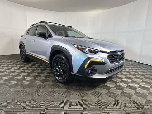 Used 2024 Subaru Crosstrek 2.5i Sport AWD/4WD image 2