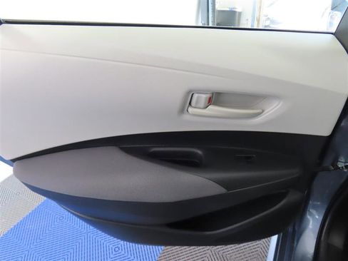 Used 2024 Toyota Corolla LE image 27