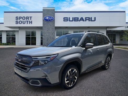 Used 2025 Subaru Forester Limited image 7