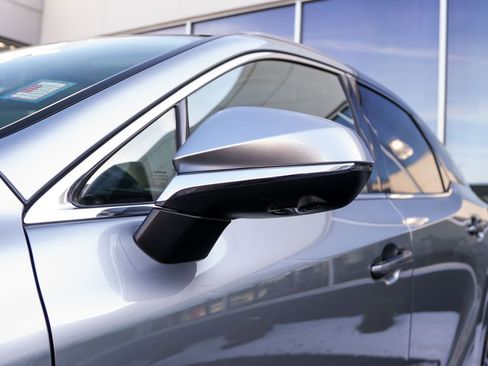 Used 2025 Lexus RX 350 w/ Convenience Package image 11