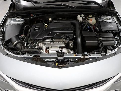 Used 2024 Chevrolet Malibu LT FWD image 29