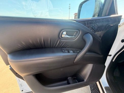 Certified 2022 Nissan Armada Platinum w/ Captain's Chairs Package AWD/4WD image 15