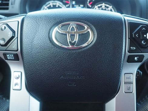 Used 2022 Toyota 4Runner Limited image 15