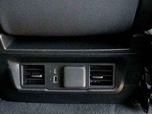 Used 2025 Chevrolet Silverado 1500 LT AWD/4WD image 57